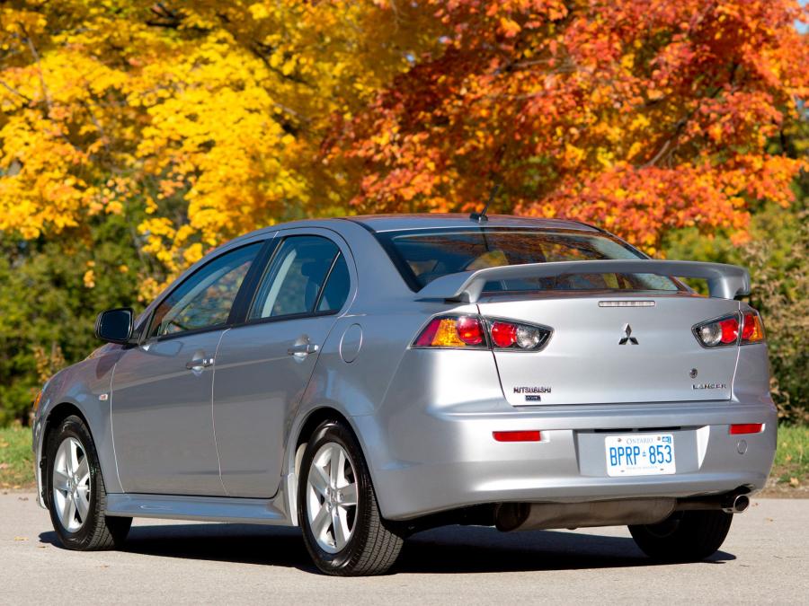  Mitsubishi Lancer 2012 года  (US) (фото 4 из 8)